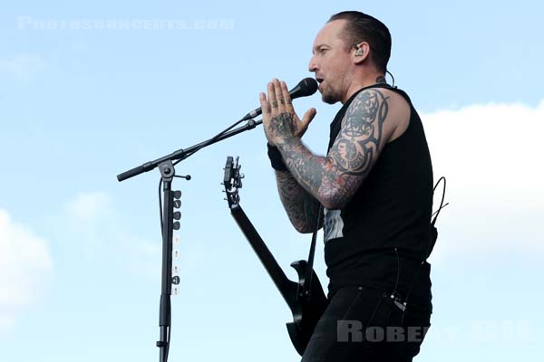 VOLBEAT - 2018-06-18 - BRETIGNY-SUR-ORGE - Base Aerienne 217 - Main Stage - 